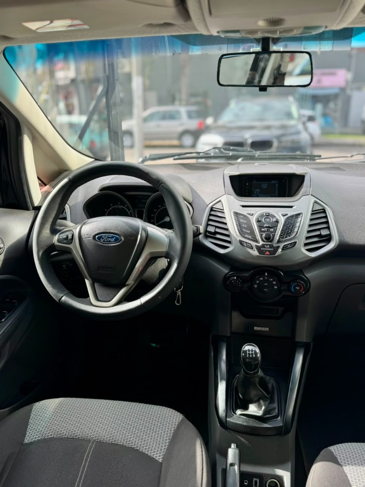 Ford Ecosport SE — foto 11